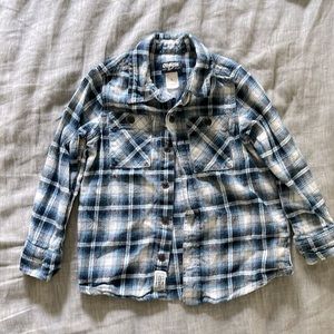 Osh Kosh B’Gosh boy’s size 5 flannel button up shirt